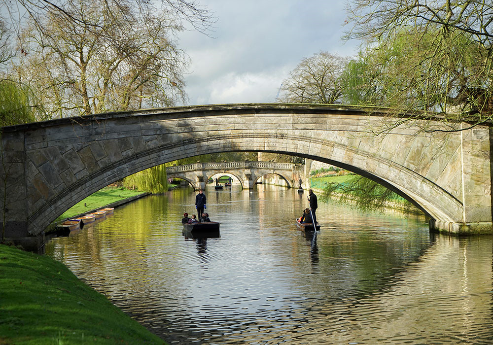 The Bilingual Punting Poet