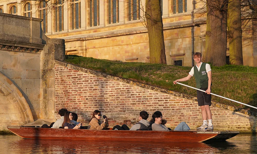 Shared Punting Experience on the River Cam